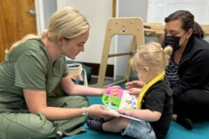 Child at therapy smarts
